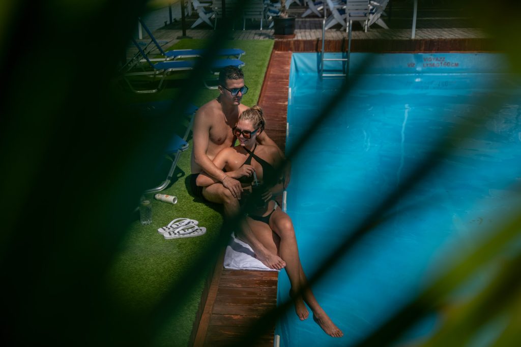 tisza-tó szállás és medencézés