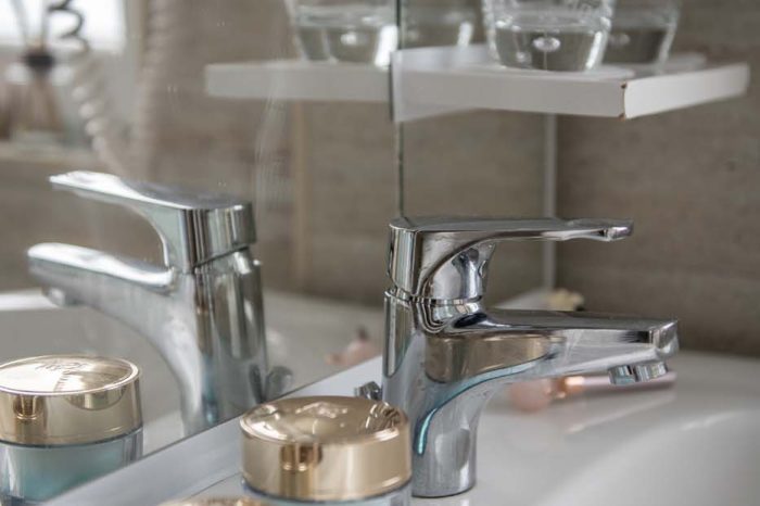 Hajszállás berendezései